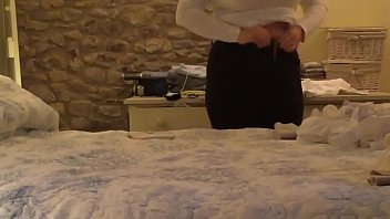 隠されたカム盗撮気づかない熟女