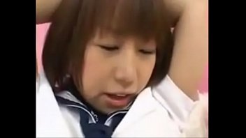 彼女は誰ですか？かわいい女の子日本