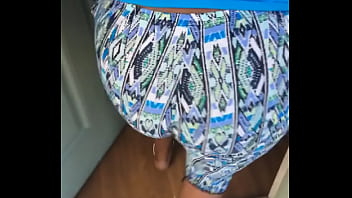 LIL THOT, КОТОРАЯ ПОДДЕРЖИВАЕТ МЕНЯ НА ДЕРЕВО