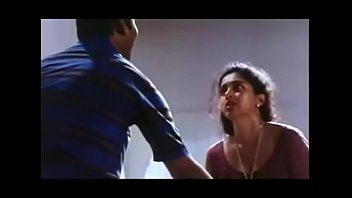 彼女の使用人とのインドの映画館のハードコアセックス