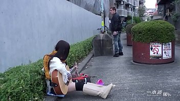 路上ミュージシャンをAVデビューさせちゃいます 1