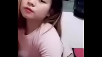 アップライブ姉妹のライブストリームは、ラインをオフにするのを忘れていました