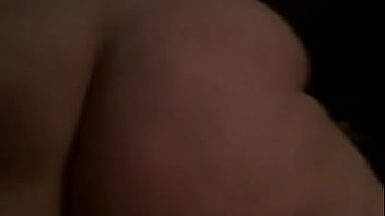 絶望的な欲求不満の熟女