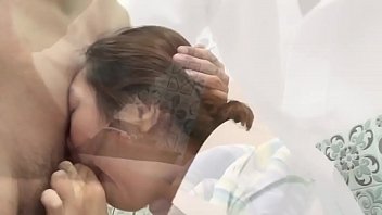 タンフーの女の子はサディスティックな男の子に会うために顧客に行き、彼らに彼らのペニスを吸って、彼らの口でファックして射精させる