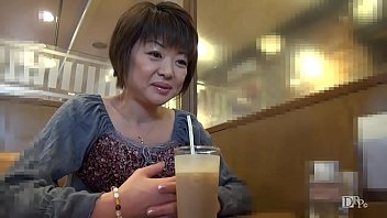 旦那が他界…。悲しむ前に他人棒を漁る熟女 浅田純子 1