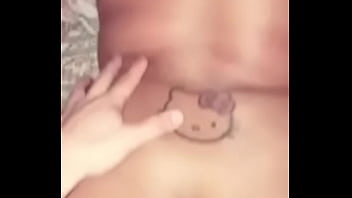 イタリア人に熱を与える子猫