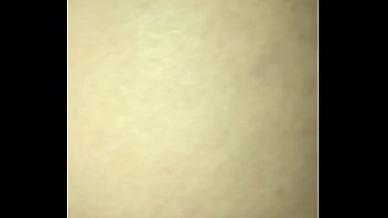 ブリットニーは私がそれを出す前に私のディックのいたるところに絶頂します