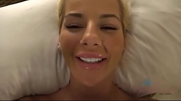 本物のポルノスターとセックスしてそれを撮影する（本物の）POV-ベラローズ