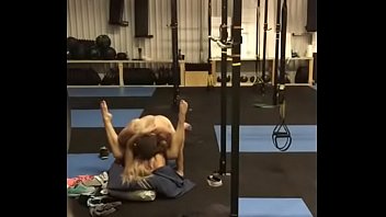 Не оставляйте Hotwife в покое