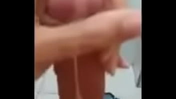 私はこれがとても好きになり始めています...それは間違った楽しみですか