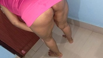 ホテルで夫の親友に犯される痴女インド人妻の浮気