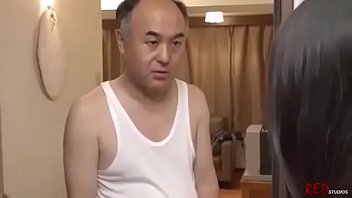 こんにちはここであなたはすべての国からの女の子を見ることができますそしてあなたがあなたがとても幸せに感じるのを見るとき私は何を確信しています