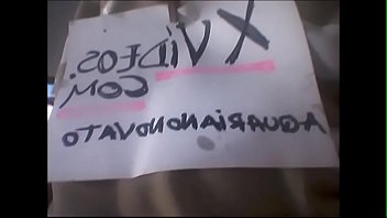 私の友人と彼の妻を称える贈り物である「パートナー」グリンゴザにとって、彼女はすべてに値する...ちなみに、彼女は口の中で生きている...彼女は場所を選ぶ。