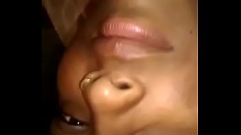 インドの女性があなたの授乳コンサルタントにあなたの問題を解決します。hdick8340@gmail.com