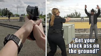 ブラックパトロール-戒厳令！あなたは家にいません、あなたは警察に犯されます