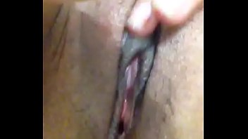 お尻にそれを取りたいシリリカを楽しんでいる既婚とレズビアン