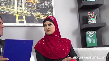 弁護士は素晴らしいイスラム教徒の猫のために解決します