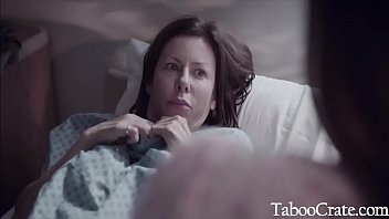 2人の倒錯した看護師を利用した昏睡状態の患者-AlexisFawx
