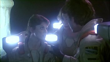映画ギャラクシーオブテラーのワームセックスシーン：強調された成人向けワームセックスシーンを含むフルムービー