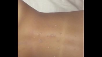 ガールフレンドとの生のハメ撮り