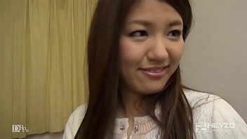 都会では当たり前！？中出しされちゃったウブな田舎娘 - 千葉かれん 1