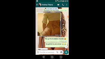 アンドレアは仕事の友達です、私たちはWhatsAppについて話します、そして私は彼女をとても興奮させます、彼女は私のコックを見たいと私に言います...彼女は私にビデオ通話をします、そして彼女は5分以内に来ます！