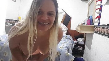 このビデオでは、Paty Bumbum が私のカミングの秘密を明かします