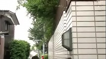 Mと浮気する夫。義理の妻に捕まる寸前：