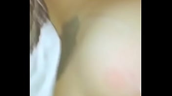 仕事中に隣人の妻に中出し