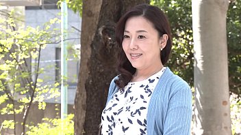 初撮り五十路妻ドキュメント 仲岸和美