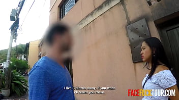 男に犯された大学痴女顔彼女はちょうど会った