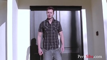 私のプッシーで借金を清算する-ステップ・クロエ・チェリー-StepSiblings