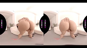 4K VRバレンティーナビアンコのポルスターは、バーチャルリアリティで彼女の体と彼女の足を示すあなたを誘惑します。彼女はあなたの楽しみのために自慰行為をし、仮想現実であなたのディックとファック。すべてのデバイスオクルスリフトサムスンギアプレイステーションと互換性があります