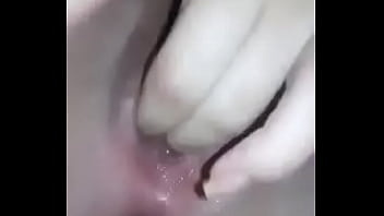 私の妻は私のために自慰行為をします