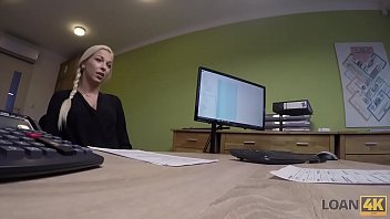 LOAN4K。新しいメルセデスを買うために借りるためにいたずらなブロンドの性交