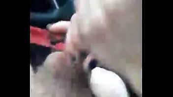彼女は素晴らしいハンドスキルを持っています、つまり私は太った負荷をバストしますか？