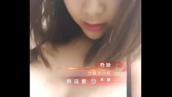 国产AV高清剧情在粉丝家里实战撒谎骗姐姐换衣服避免被家里人发现身材丰腴无套内射中出超刺激国语对白1080P原版