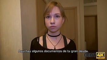DEBT4k。十代の債務者はかわいい口と膣を使って借金を返済します