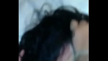 自動車の海で妻のお尻を食べる