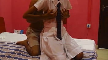 インド人女子大生が教師に犯される自家製の新しい