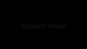 RICKARDOFERRAZによるあなたのための白い下着の中の柔らかいバケツ。
