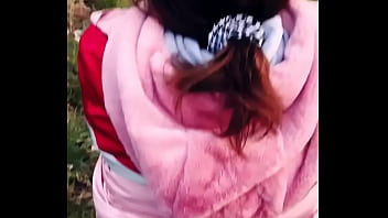 サラソタは公共の公園で顔を取得します-屋外でセックスしている間にほとんど捕まえられました