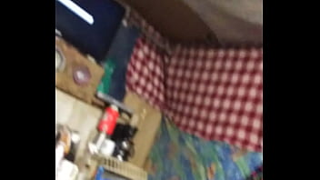 AnT.kyカップル-BBWの妻は、タイトな猫が立ち上がって太ったお尻をたたくと、私のBWCを握って乗ります