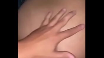 今回は家に帰るのも我慢できず、すでに体育館の駐車場にありました。