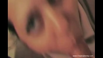 あなたにとても近いイタリアのフェラチオとザーメン体験