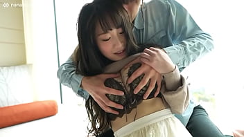 ロケットおっぱいの巨乳美女に顔射セックス／Sena