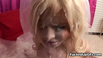 ポルノスターKenziMarieとのエクストリームブライドフェイシャル