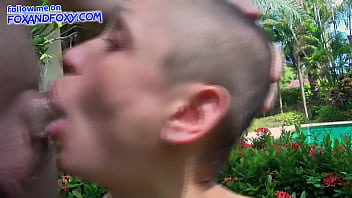 口内射精だらけ。一ヶ月間抑えた男からのイマラチオ顔射後の巨大ザーメン！