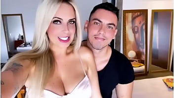 私たちは最初の露骨なセックスシーンを記録しました！当社のウェブサイトwww.soyjoy.sambaplay.tv/