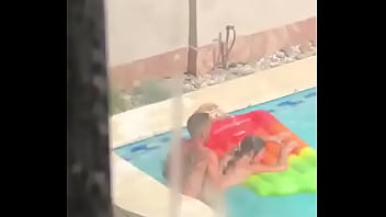 Мейсон записывает пару